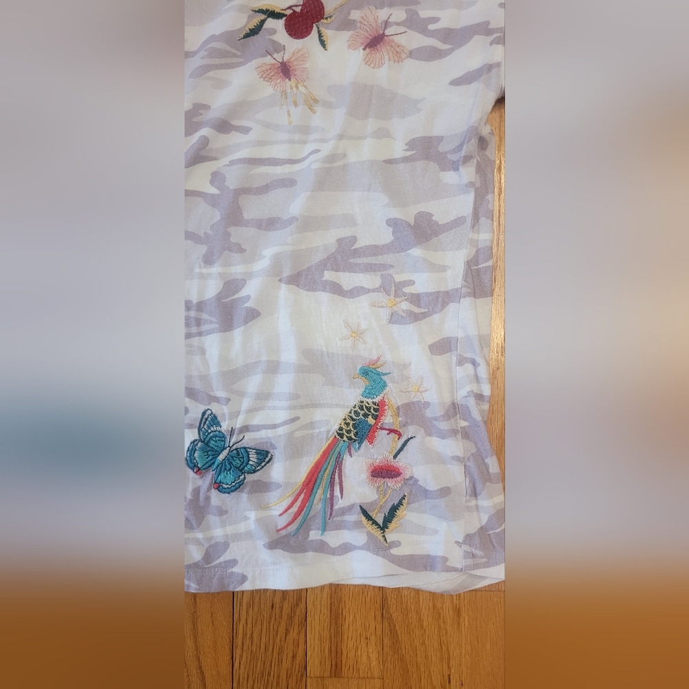 Johhny Was Adara Relaxed Floral Embroidered Peacock Butterfly Shirt - Picture 6 of 16